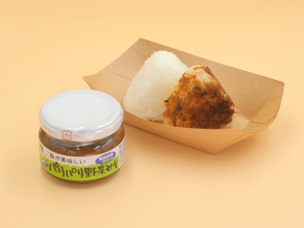 おにぎり、焼きおにぎり、パリパリ野菜みそ
