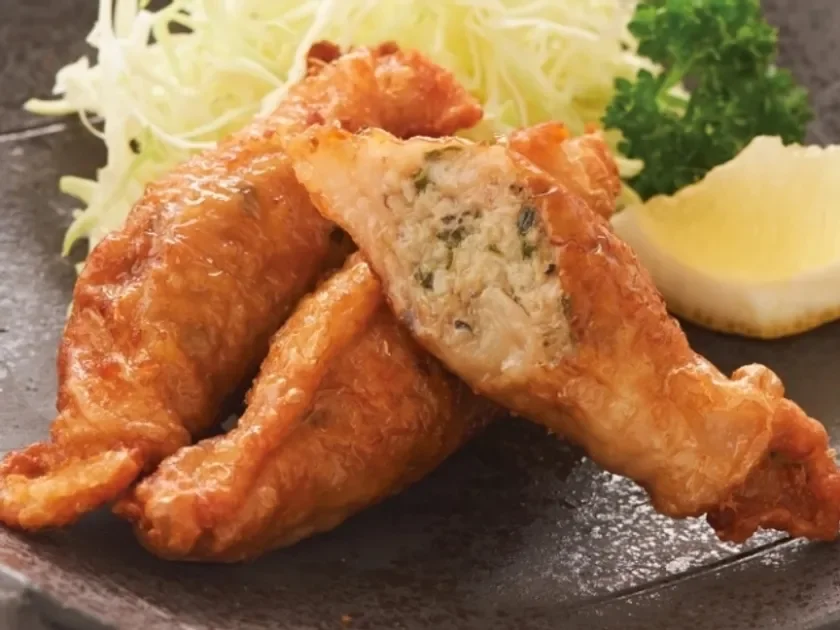 餃子マルシェの鶏皮餃子