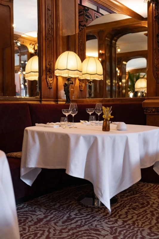 ルカ・カルトンの店内イメージ