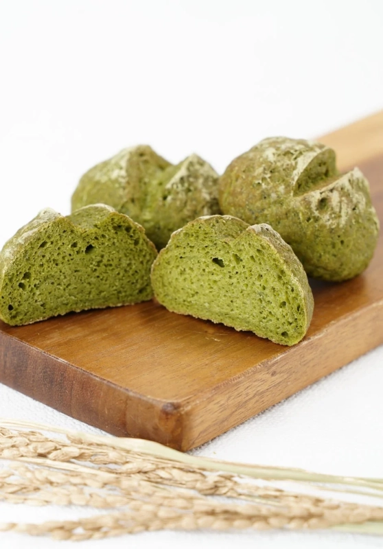 米粉の緑茶丸パン