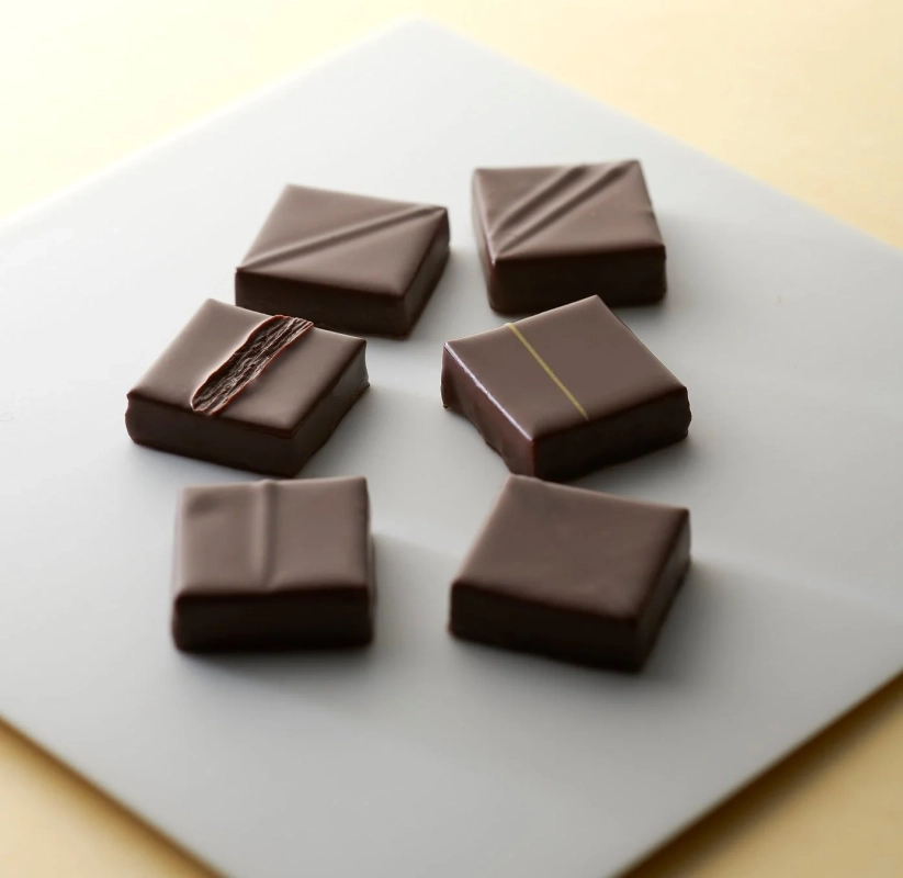 様々な模様のチョコレート