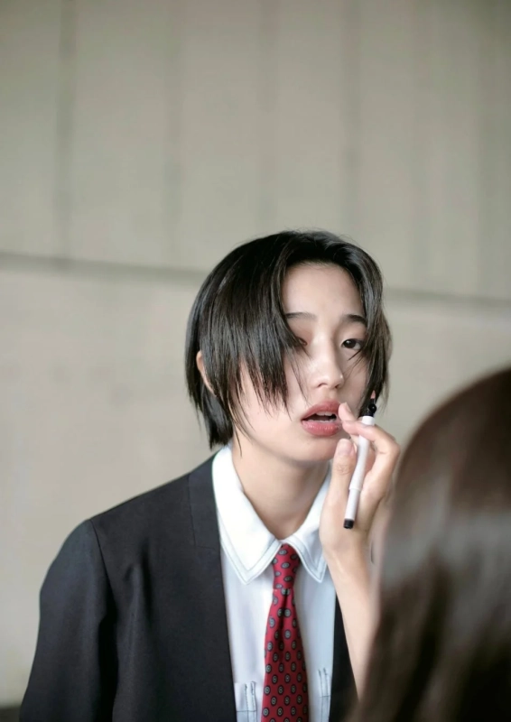 メイクアップシーン