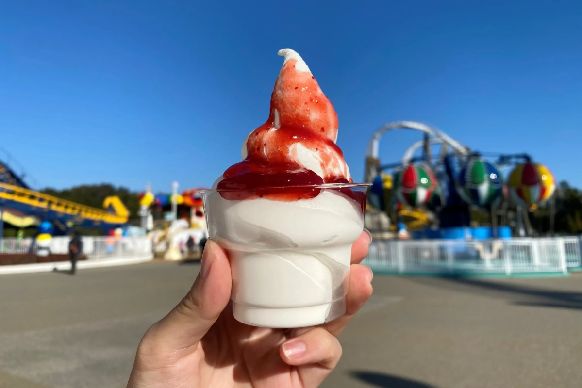 いちごソフトクリーム