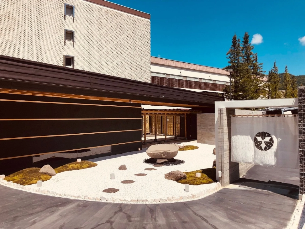 日本庭園のエントランス