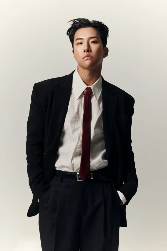 KINKYのポートレート