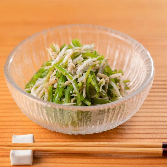 シラスとわかめの和え物