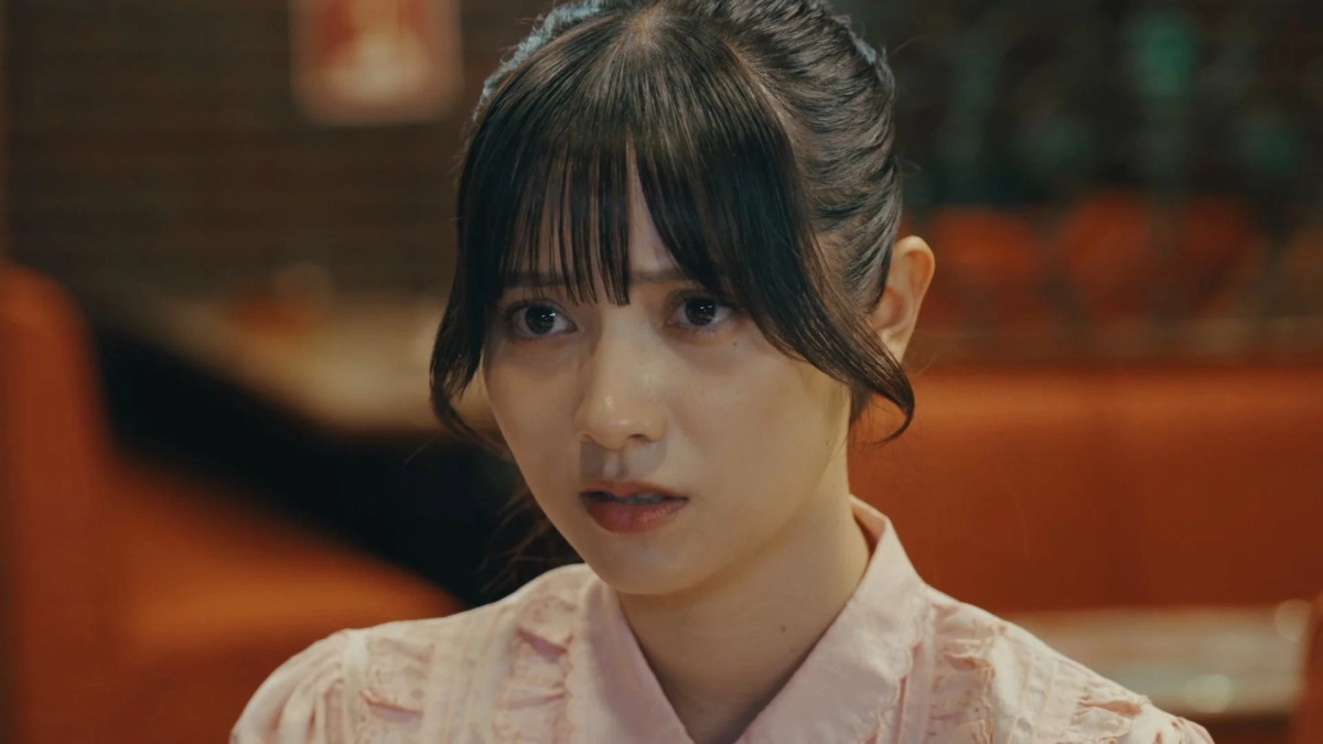 真剣な表情の大泉ましろ