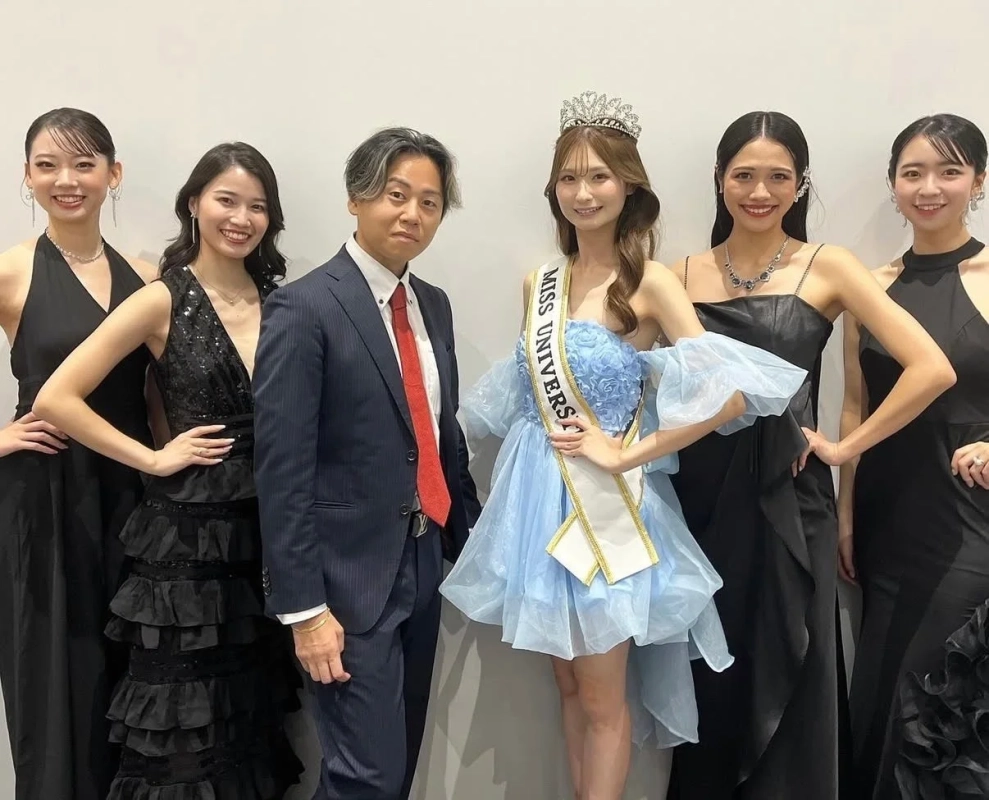 ミスユニバースの集合写真