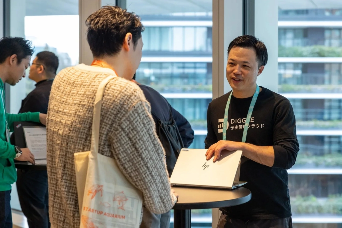 STARTUP AQUARIUM カジュアルな交流の様子