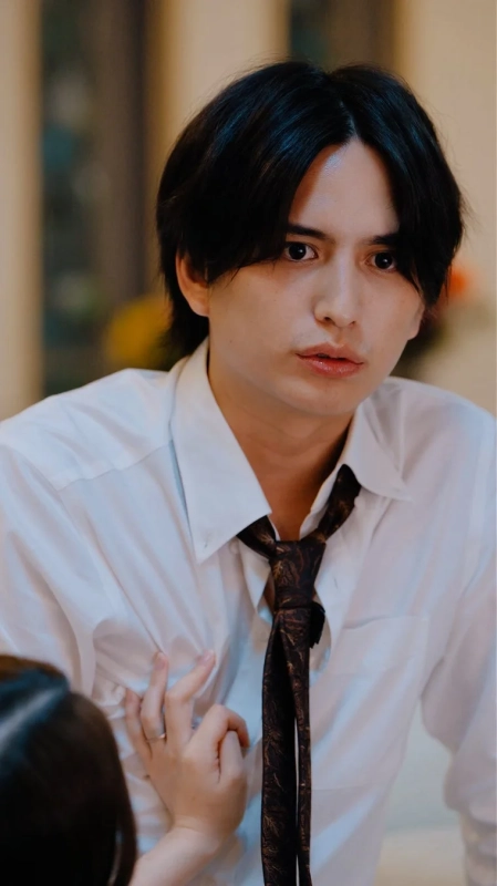 男性と女性の手