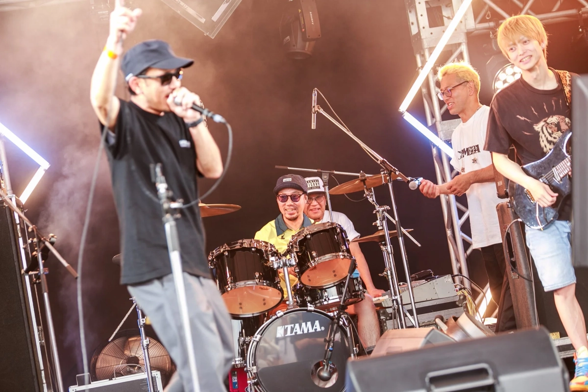 カラオケステージの様子