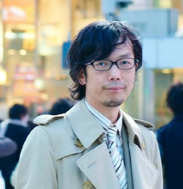 眼鏡をかけたイシイジロウ氏