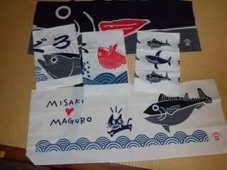 まぐろ手ぬぐい