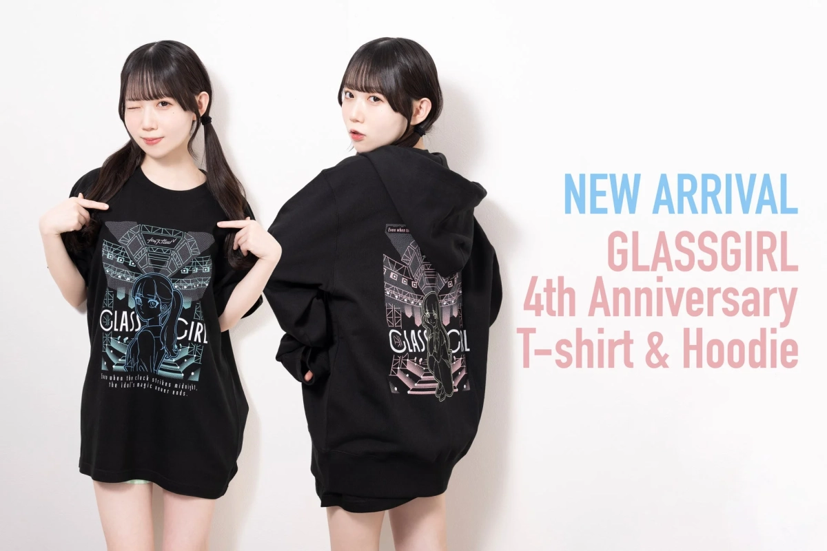 「ガラスガール」4周年記念Tシャツ＆フーディーの全体像