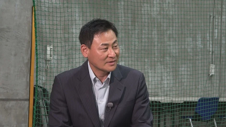 対談中の前田智徳さん