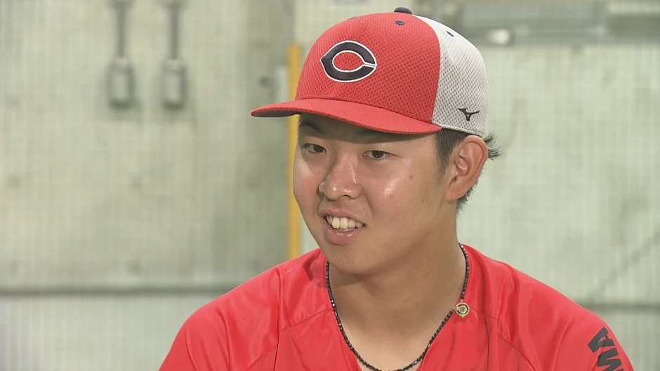 対談中の平川蓮選手