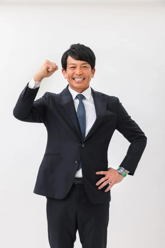 松田宣浩氏の全身写真