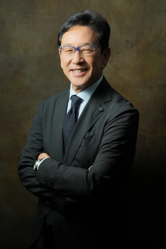 栗山英樹氏