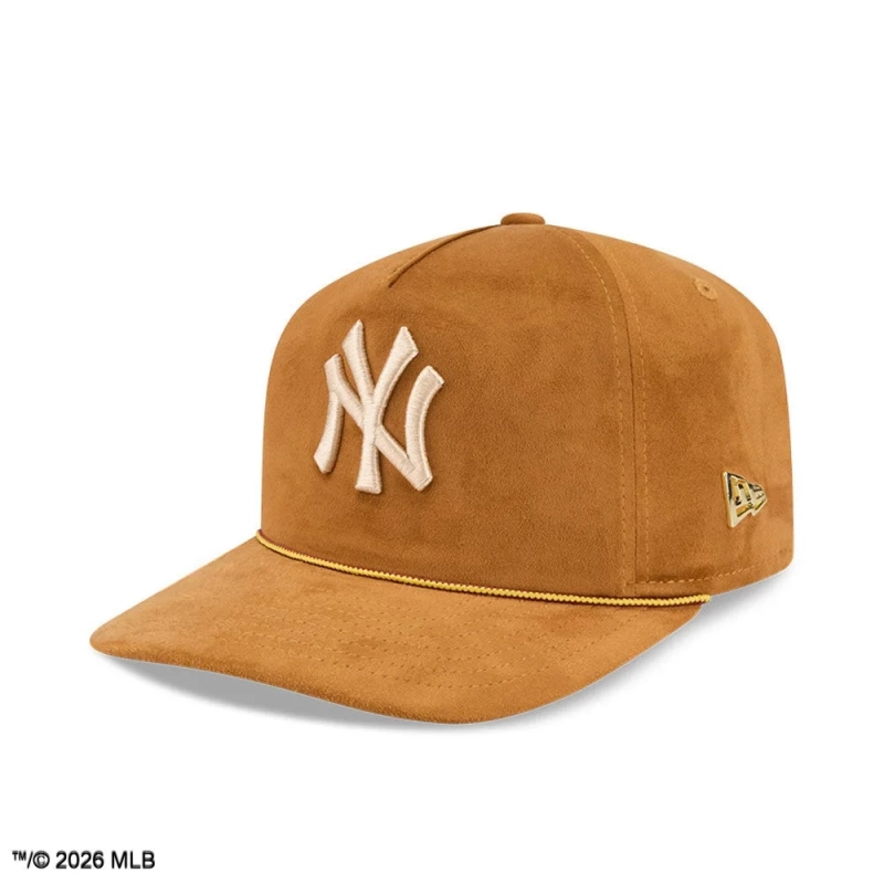 NYロープデザインの19TWENTYキャップ